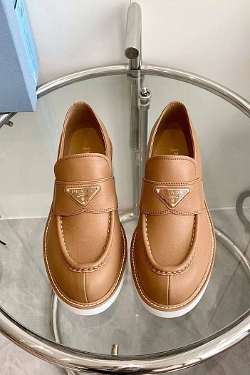 Женские кожаные лоферы Prada Premium - Brown   