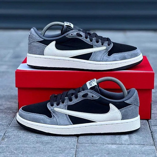 Кроссовки Nike Air Jordan 1 Low x Travis Scott 