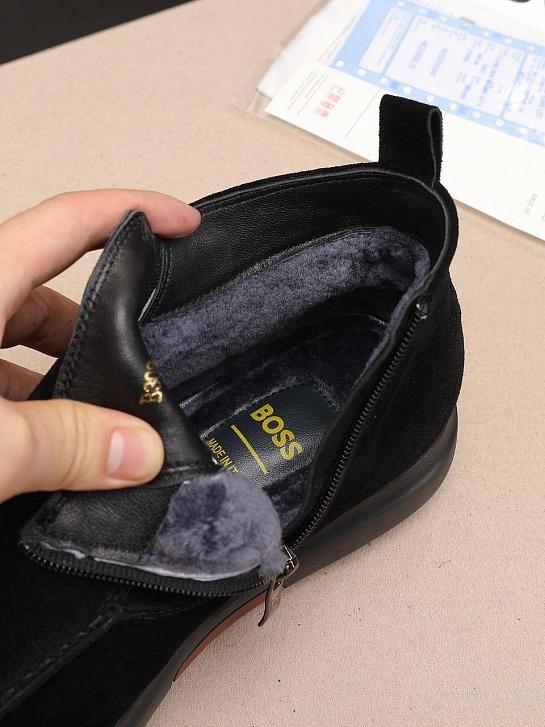 Замшевые лоферы с мехом Hugo Boss high-top - Black