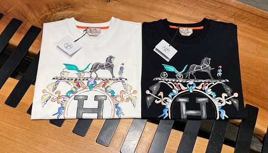 Мужская чёрная футболка Hermes graphic-print   
