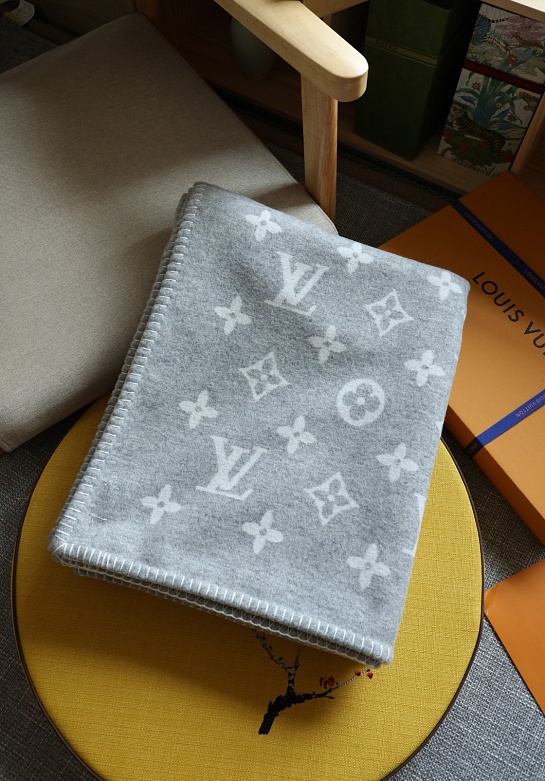 Плед Louis Vuitton Monogram premium 180x140 см