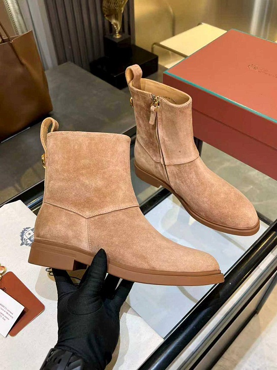 Женские замшевые сапоги Loro Piana premium - Beige