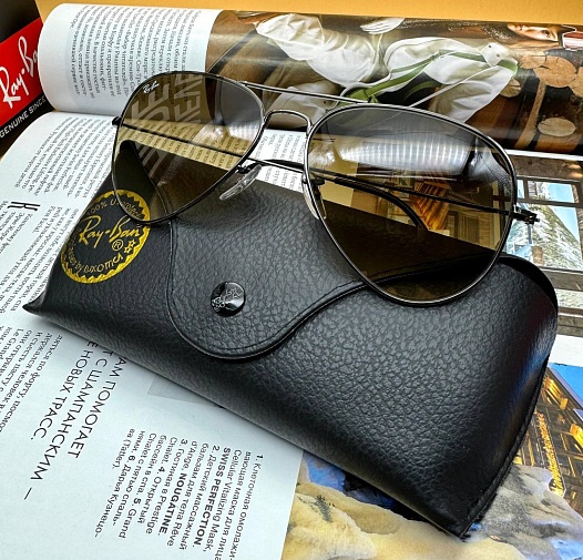 Солнцезащитные очки Ray-Ban Aviator Large Metal   
