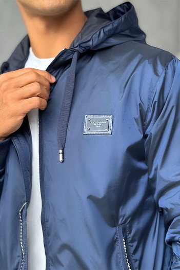 Мужская синяя ветровка Dolce & Gabbana logo-plaque   