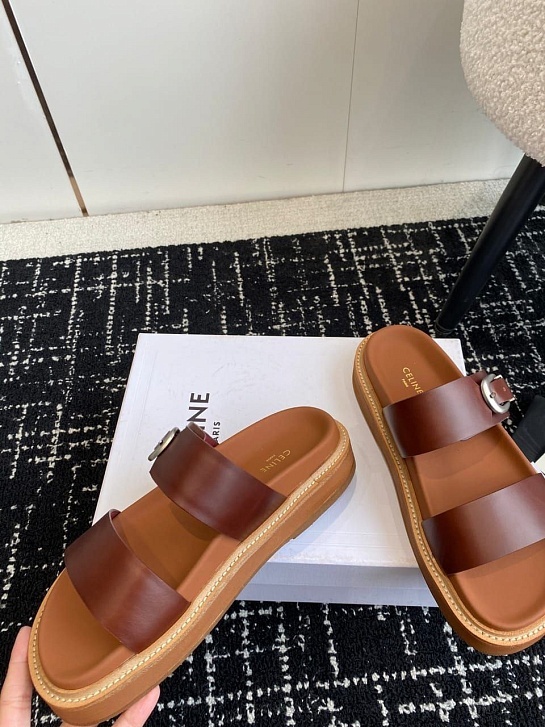 Женские кожаные шлёпанцы Celine