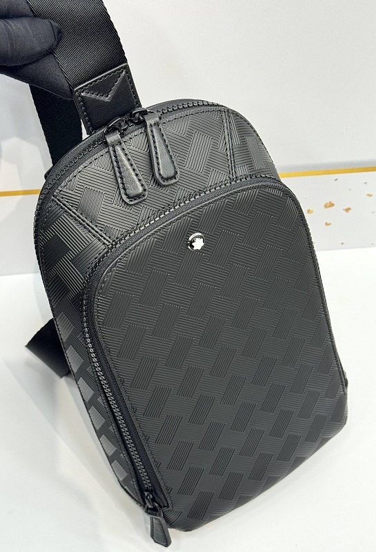 Кожаная сумка Montblanc Extreme 3.0 Sling premium 29x18x6 см