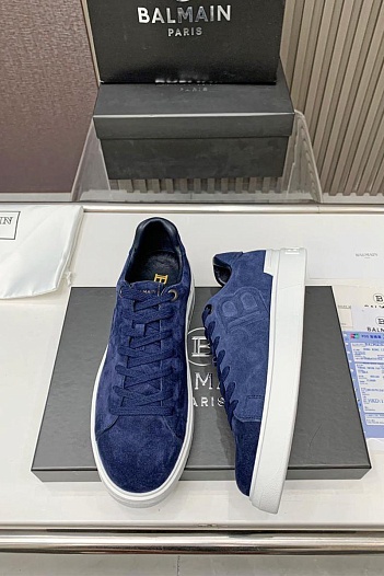 Замшевые кроссовки Balmain синего цвета   