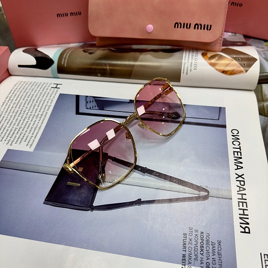 Женские солнцезащитные очки MIU MIU Glimpse   
