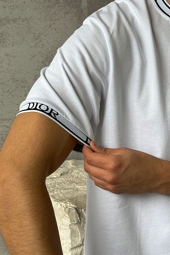 Белая оверсайз футболка Dior   
