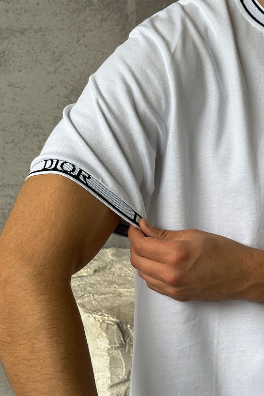 Белая оверсайз футболка Dior