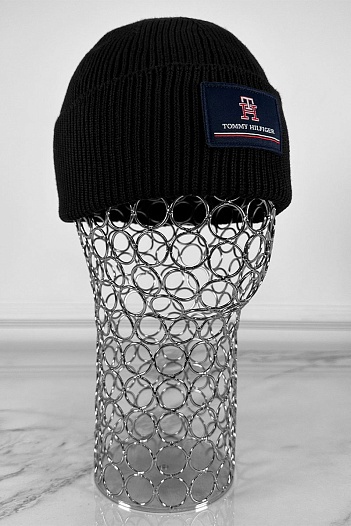 Мужская чёрная шапка Tommy Hilfiger logo-patch   