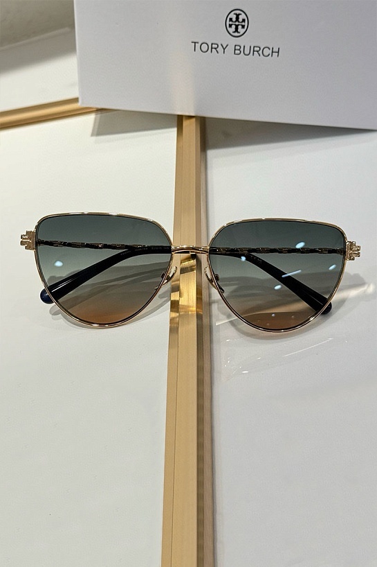 Солнцезащитные очки Tory Burch Cat Eye