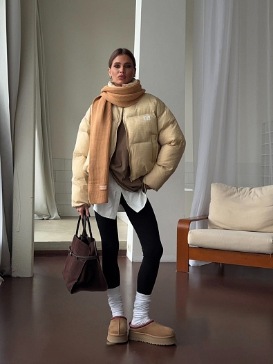 Бежевая женская куртка MIU MIU   