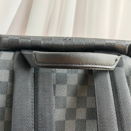 Кожаный рюкзак Louis Vuitton Discovery PM 38x28 см
