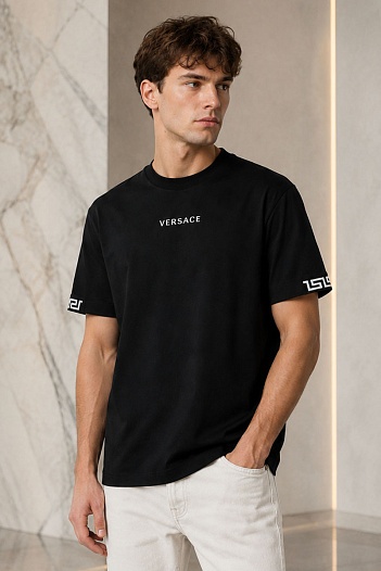 Чёрная оверсайз футболка Versace   