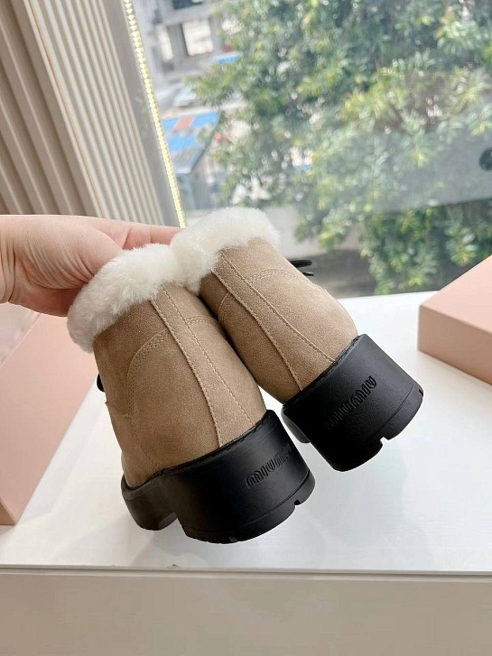 Женские замшевые ботинки с мехом MIU MIU Premium