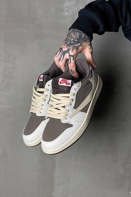 Кроссовки Travis Scott x Nike Air Jordan 1 Low "Reverse Mocha"
