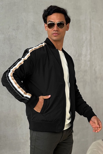 Ветровка чёрного цвета Hugo Boss Coltrane   