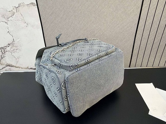 Джинсовый рюкзак Louis Vuitton Montsouris 40x37 см