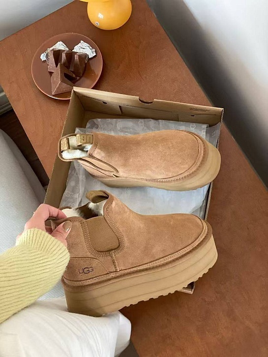 Женские ботинки UGG Neumel Platform - Brown