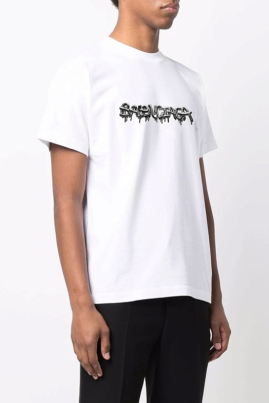Белая оверсайз футболка Balenciaga