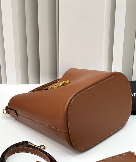 Женская кожаная сумка Celine Triomphe Louise Premium 23.5x24x16 см - Brown   