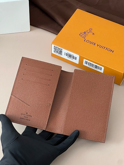 Кожаная обложка для паспорта Louis Vuitton Premium 14x9.5x1.5 см   