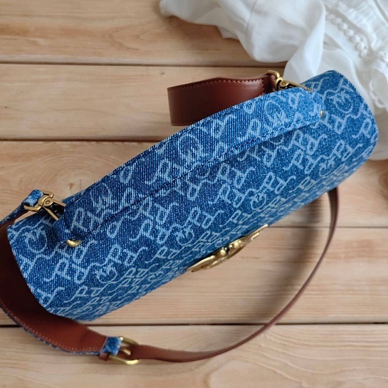 Джинсовая сумка Love Bag 27x16 см