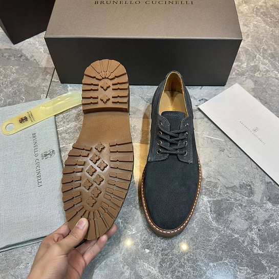 Замшевые ботинки Brunello Cucinelli серого цвета