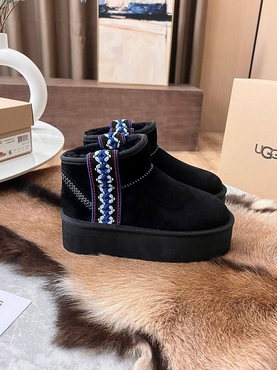 Женские ботинки UGG Ultra Mini Braid Platform - Black