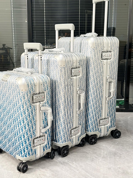 Чемодан Rimowa x Dior Aluminum Gradient M Premium 67x42x27 см