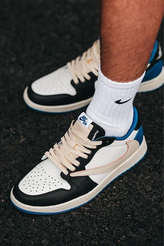 Кроссовки Travis Scott x Fragment x Nike Air Jordan 1 Low