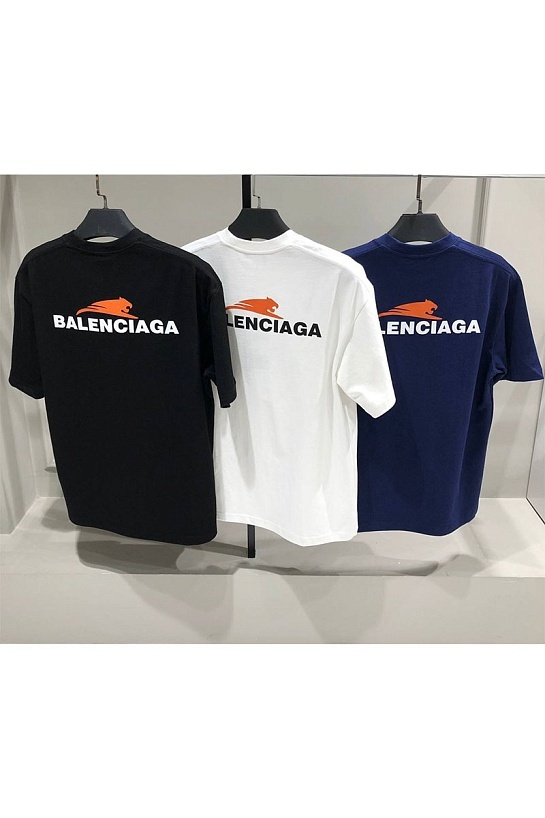 Белая оверсайз футболка Balenciaga Year of the Tiger