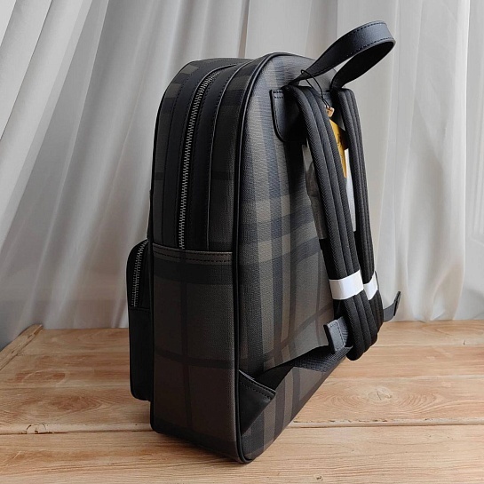 Кожаный рюкзак Burberry London Check 39х28x9 см
