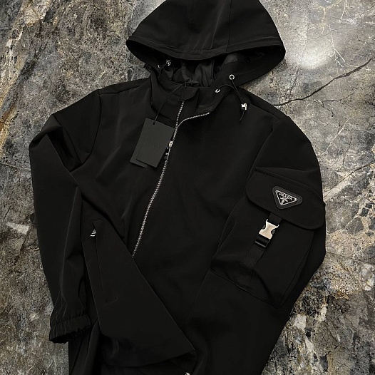 Мужская чёрная ветровка Prada logo-plaque   