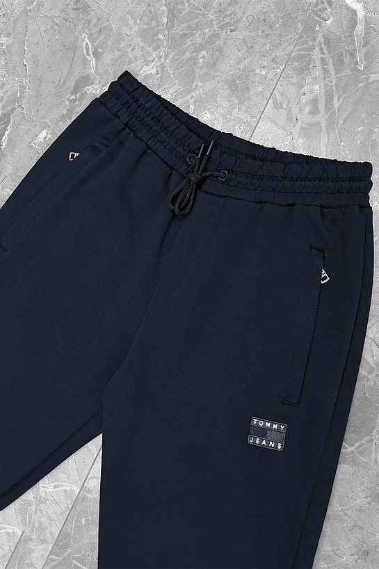 Спортивные штаны тёмно-синего цвета Tommy Jeans logo-embroidered