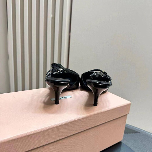 Женские туфли на каблуке MIU MIU premium   