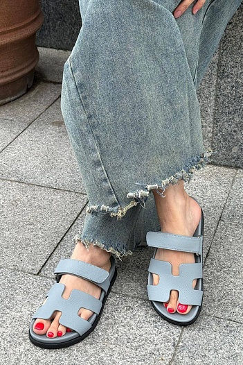 Женские кожаные сандалии Hermes Chypre - Grey   