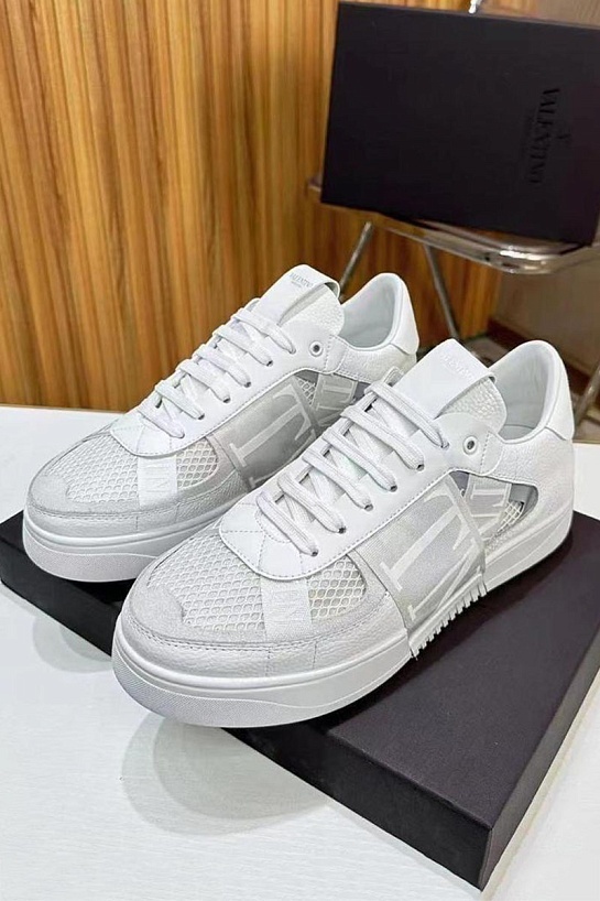 Кожаные кроссовки Valentino low-top - White