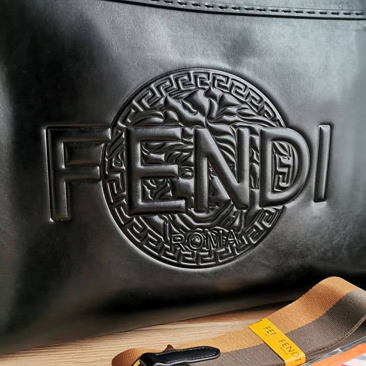 Кожаная сумка-шоппер Fendi Damen Sunshine 40x34 см   