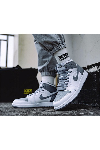 Кроссовки Nike Air Jordan 1 High OG "Stealth"   