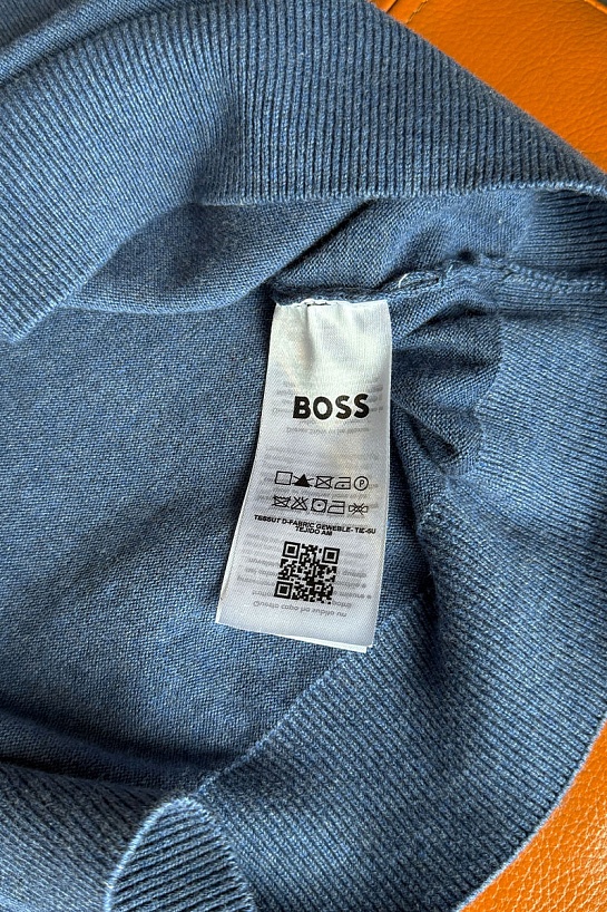 Мужской джемпер Hugo Boss цвета индиго