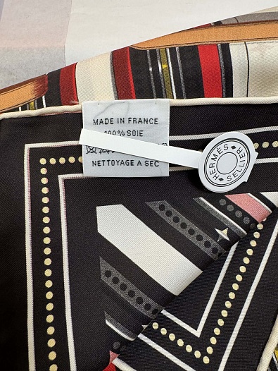 Платок Hermes Couvertures et Tenues de Jour premium 86x87 см   