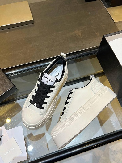 Женские кожаные кроссовки Chanel premium   