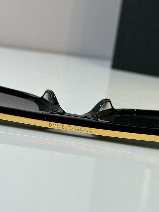 Солнцезащитные очки Dolce & Gabbana Striped Ochre