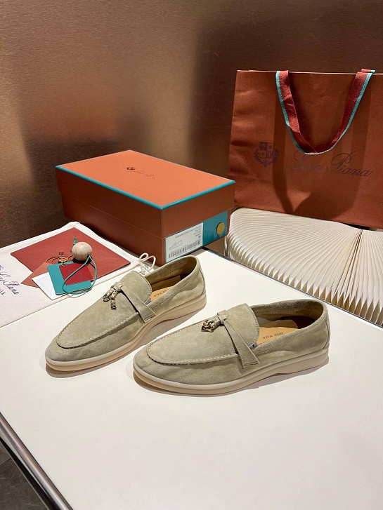 Женские замшевые лоферы Loro Piana Summer Charms Walk premium