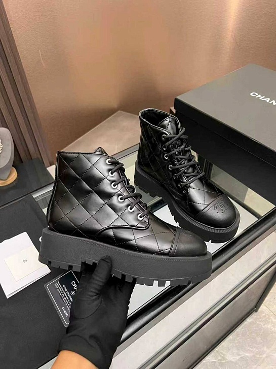 Женские кожаные ботинки Chanel premium - Black