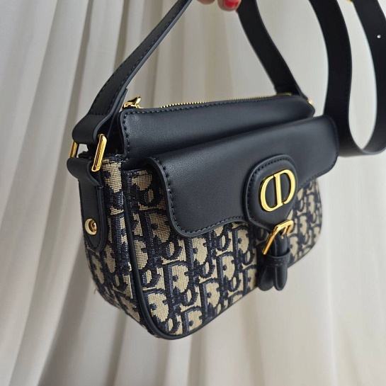 Комбинированная сумка Dior Montaigne Small 22x15 см