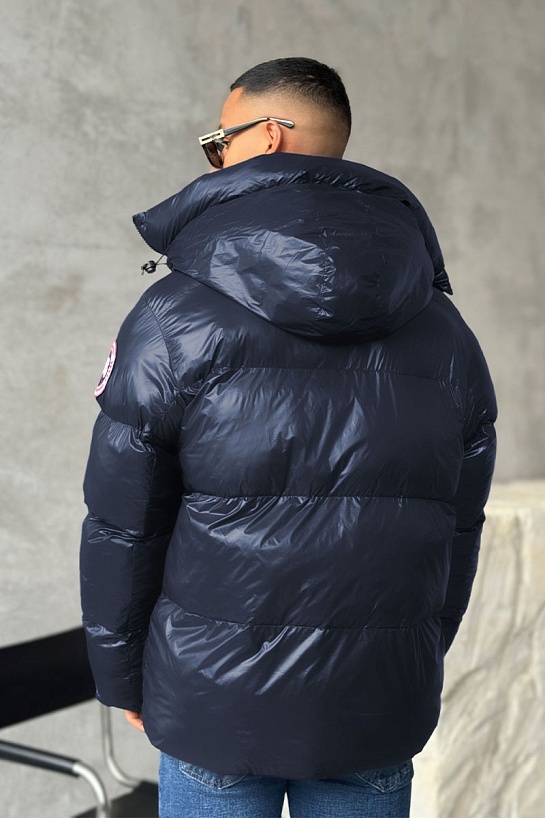 Мужской тёмно-синий пуховик Canada Goose logo-patch