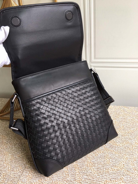Кожаная сумка Bottega Veneta Premium 25x28x5.5 см